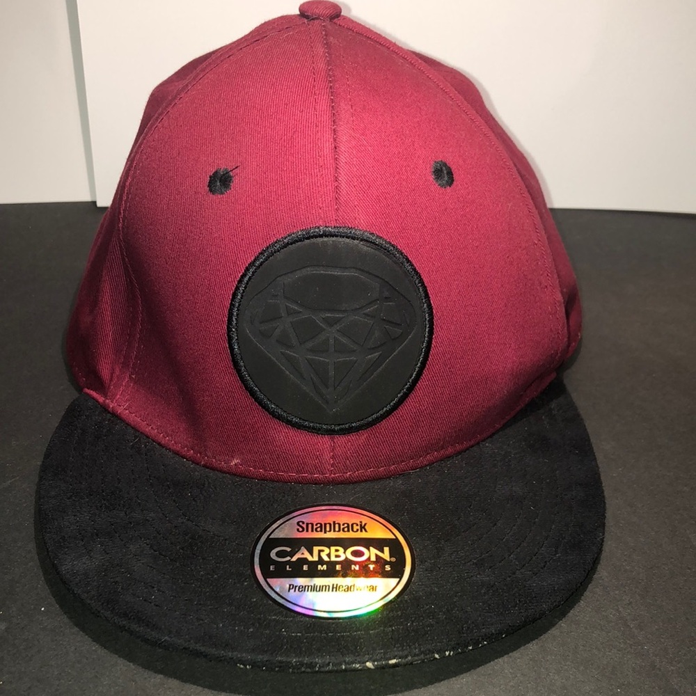 Carbon Elements SnapBack Hat ( BRAND NEW )